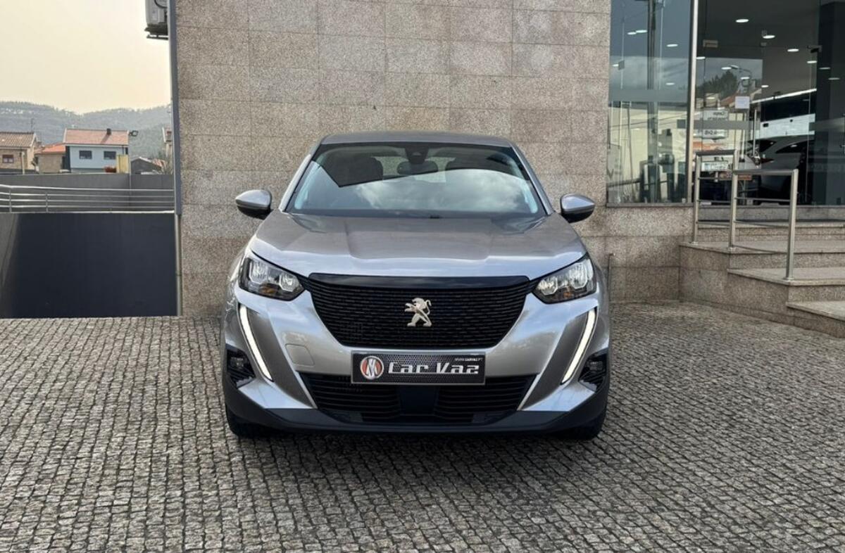 PEUGEOT 2008 1.5 BlueHDi Active Pack