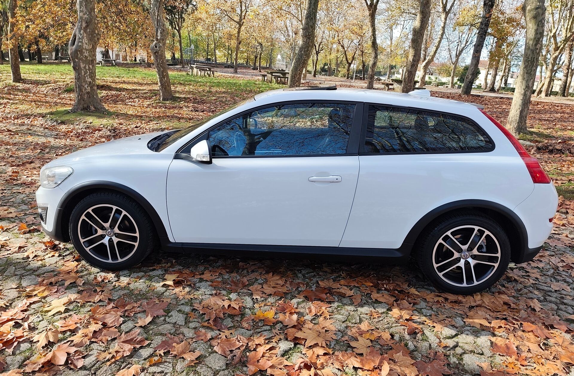 VOLVO C30 2.0 D Kinetic
