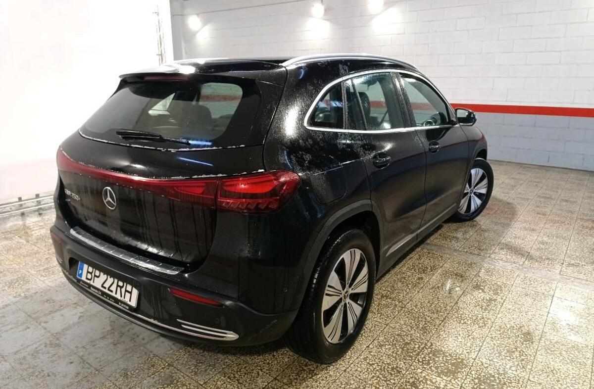 MERCEDES EQA 250+ Edition