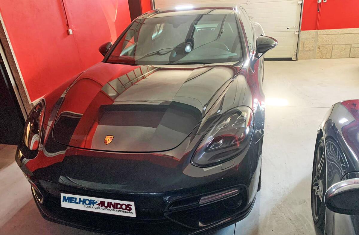 PORSCHE Panamera Turbo S E-Hybrid