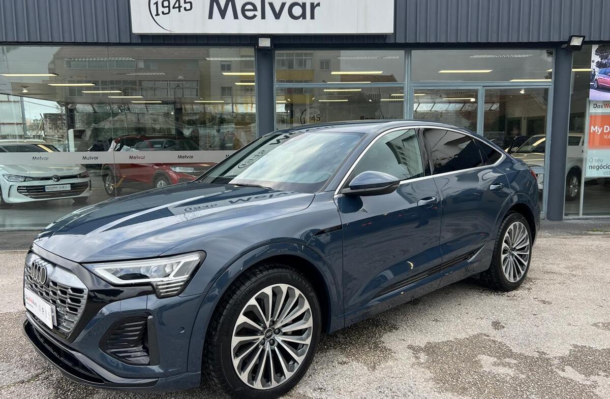 AUDI Q8 50 quattro S line
