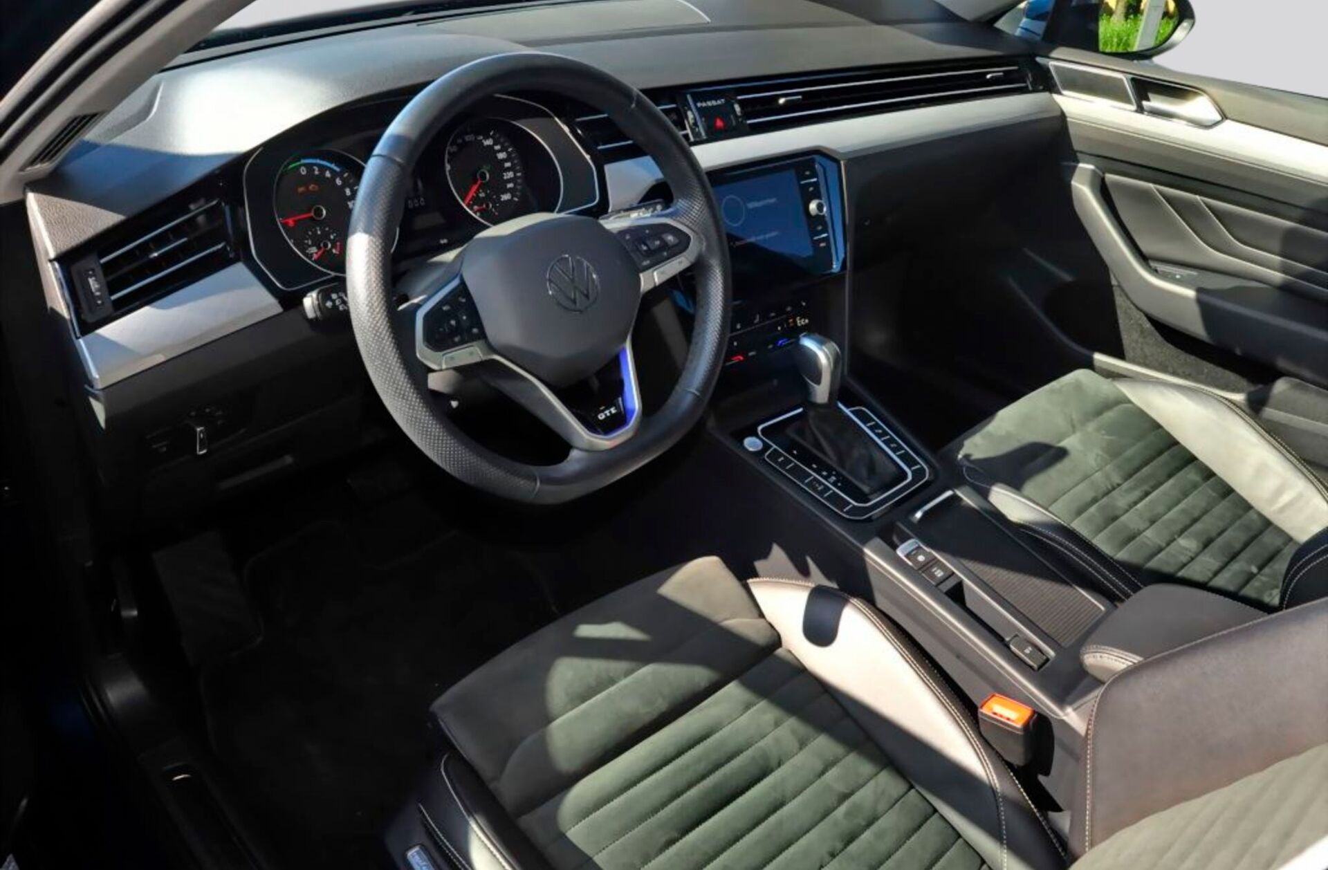 VOLKSWAGEN Passat 1.4 TSI GTE Plug-in