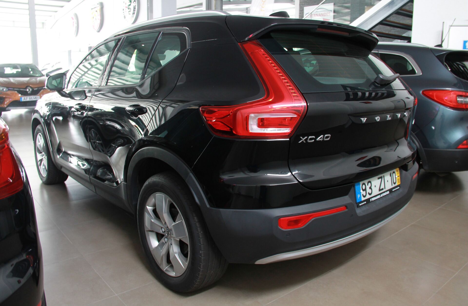 VOLVO XC40 2.0 D3 Momentum