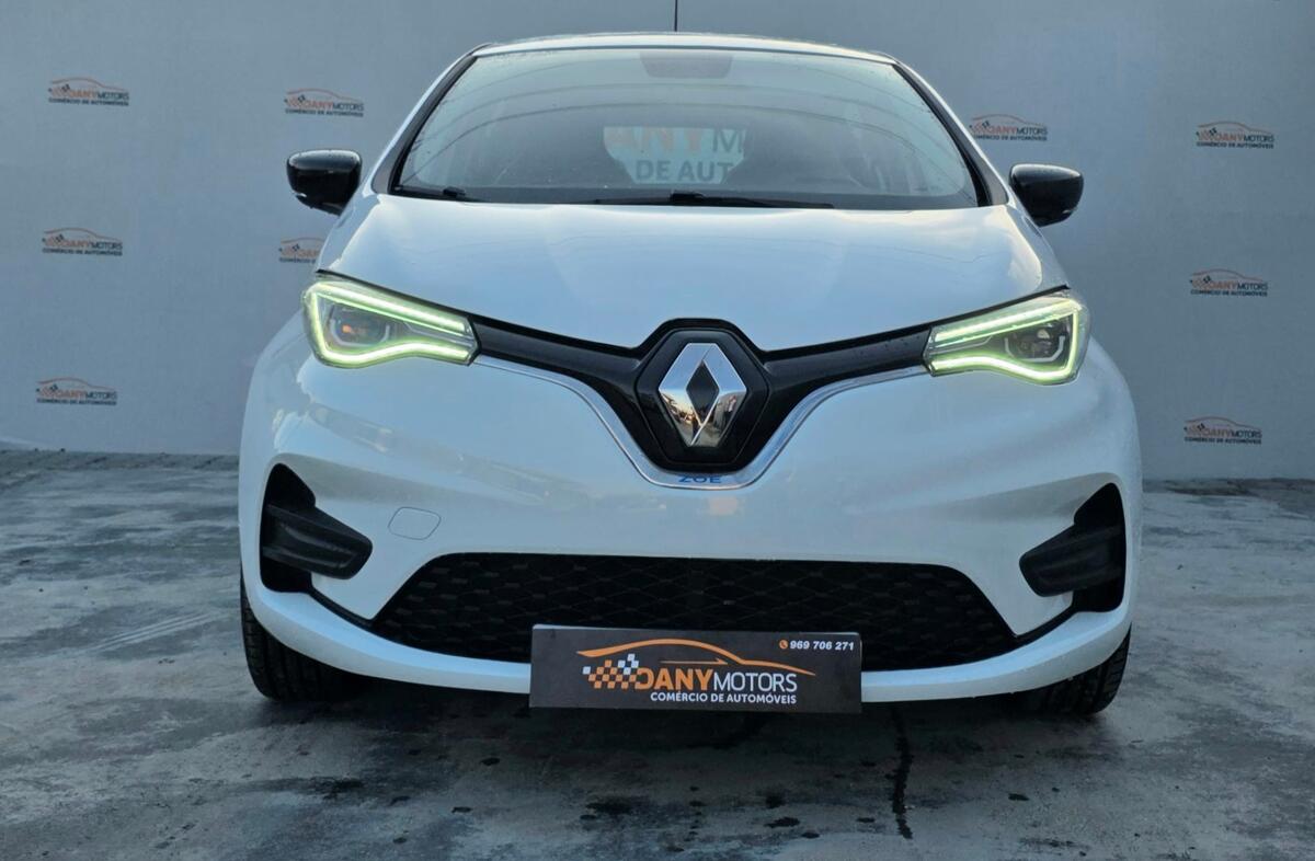 RENAULT ZOE Limited 50
