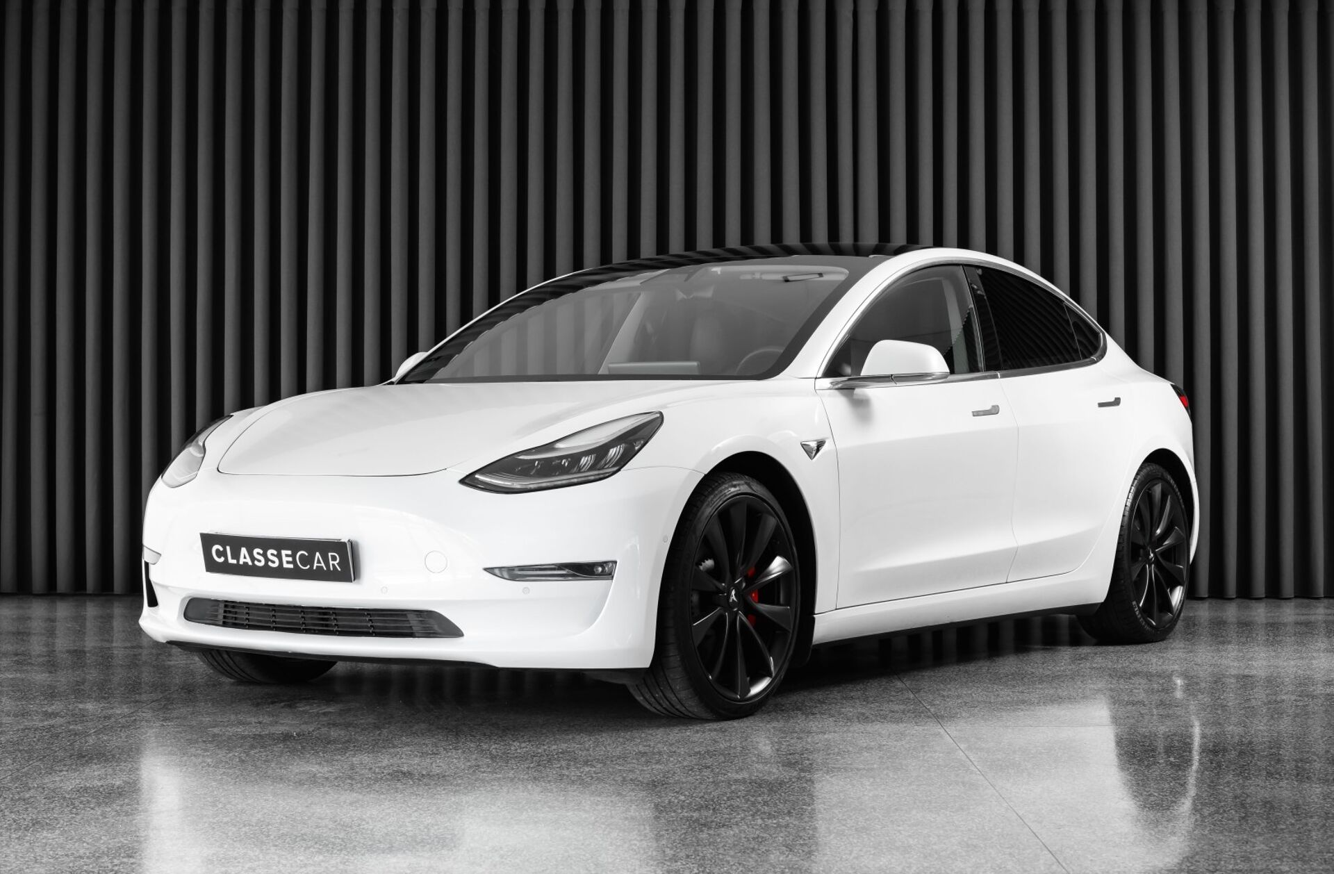 TESLA Model 3 Performance Dual Motor AWD