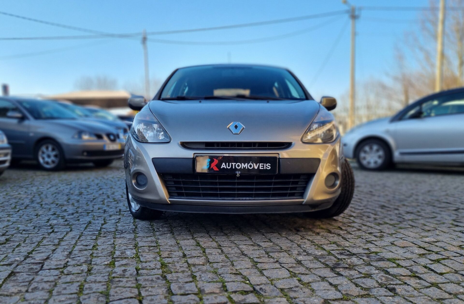 RENAULT Clio 1.2 16V Dynamique S