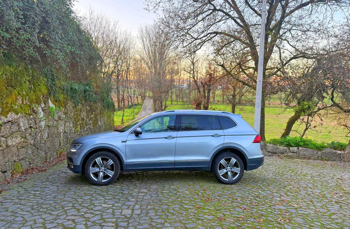 VOLKSWAGEN Tiguan Allspace 2.0 TDI Conceptline DSG