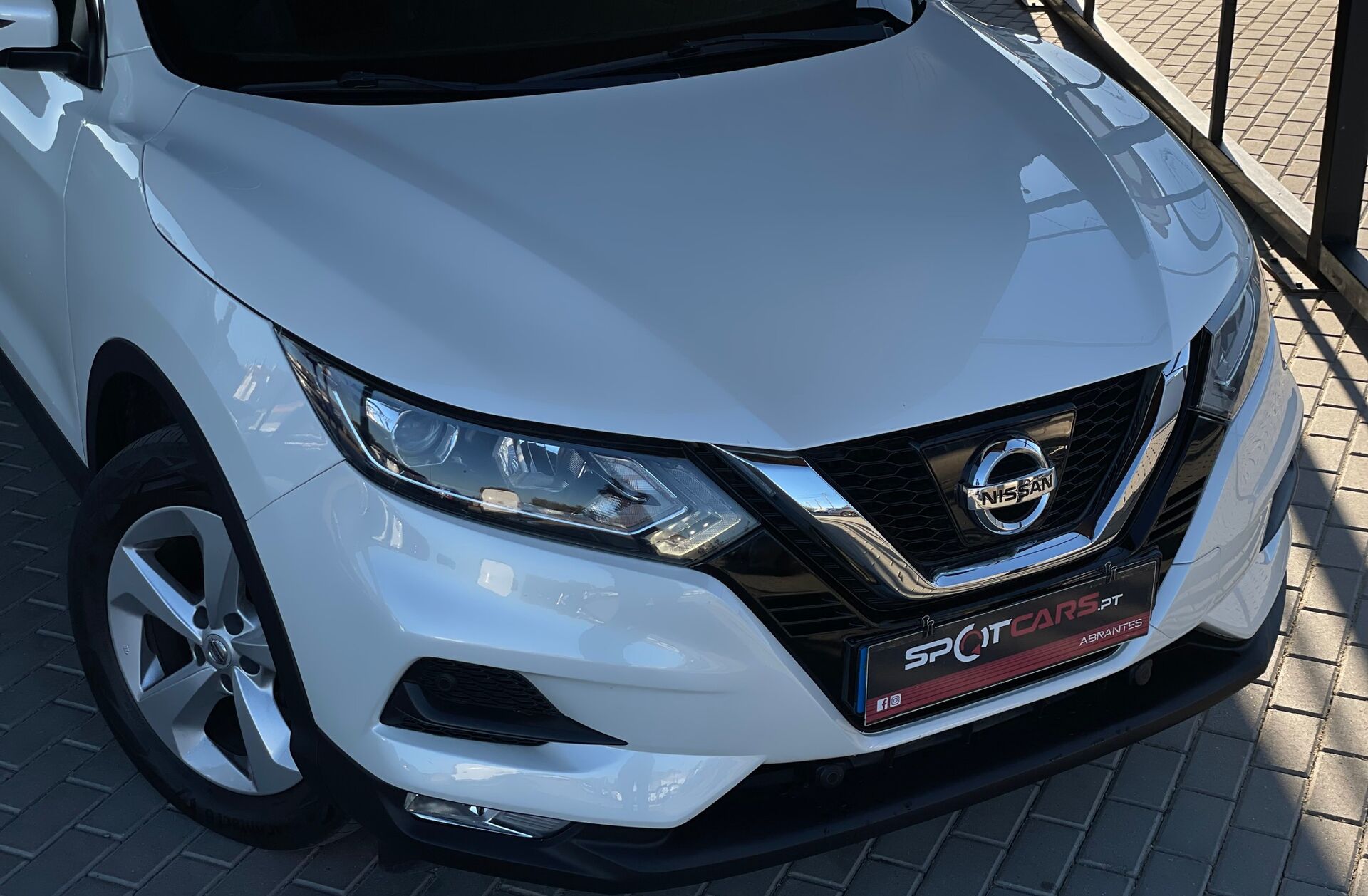 NISSAN Qashqai 1.5 dCi N-Connecta