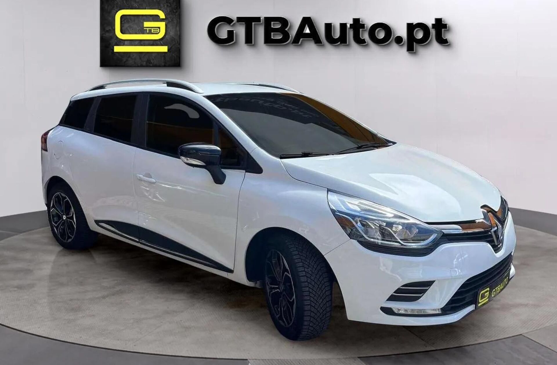 RENAULT Clio ST 0.9 TCe Zen