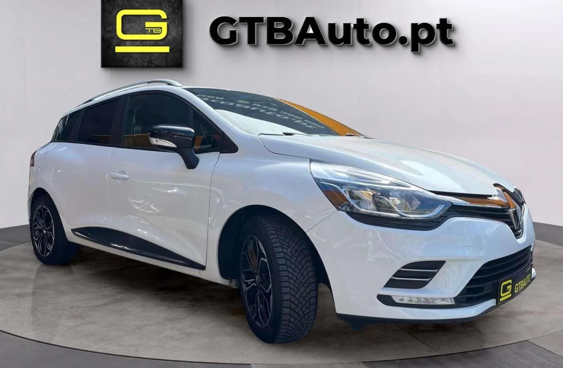 RENAULT Clio ST 0.9 TCe Zen