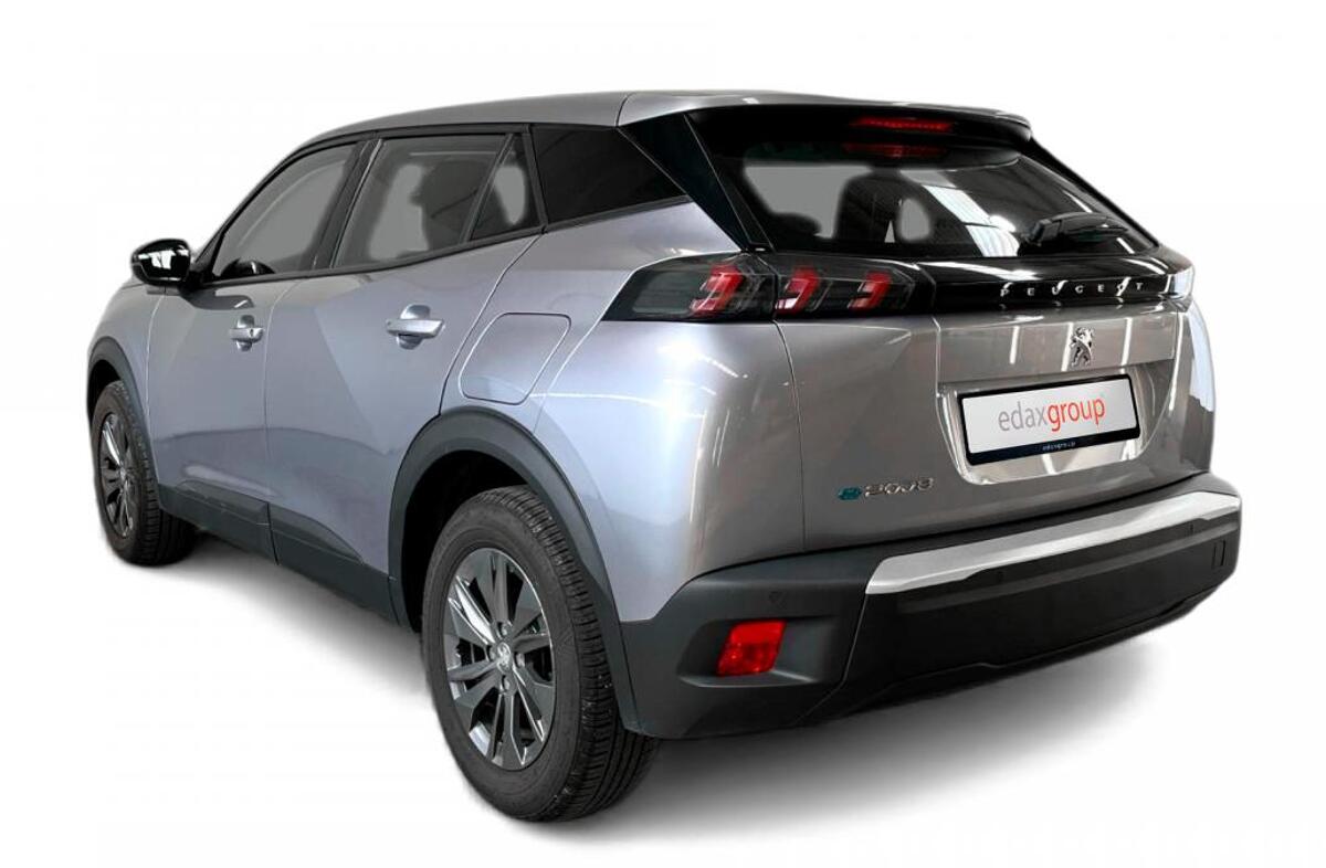 PEUGEOT 2008 e- 50 kWh GT