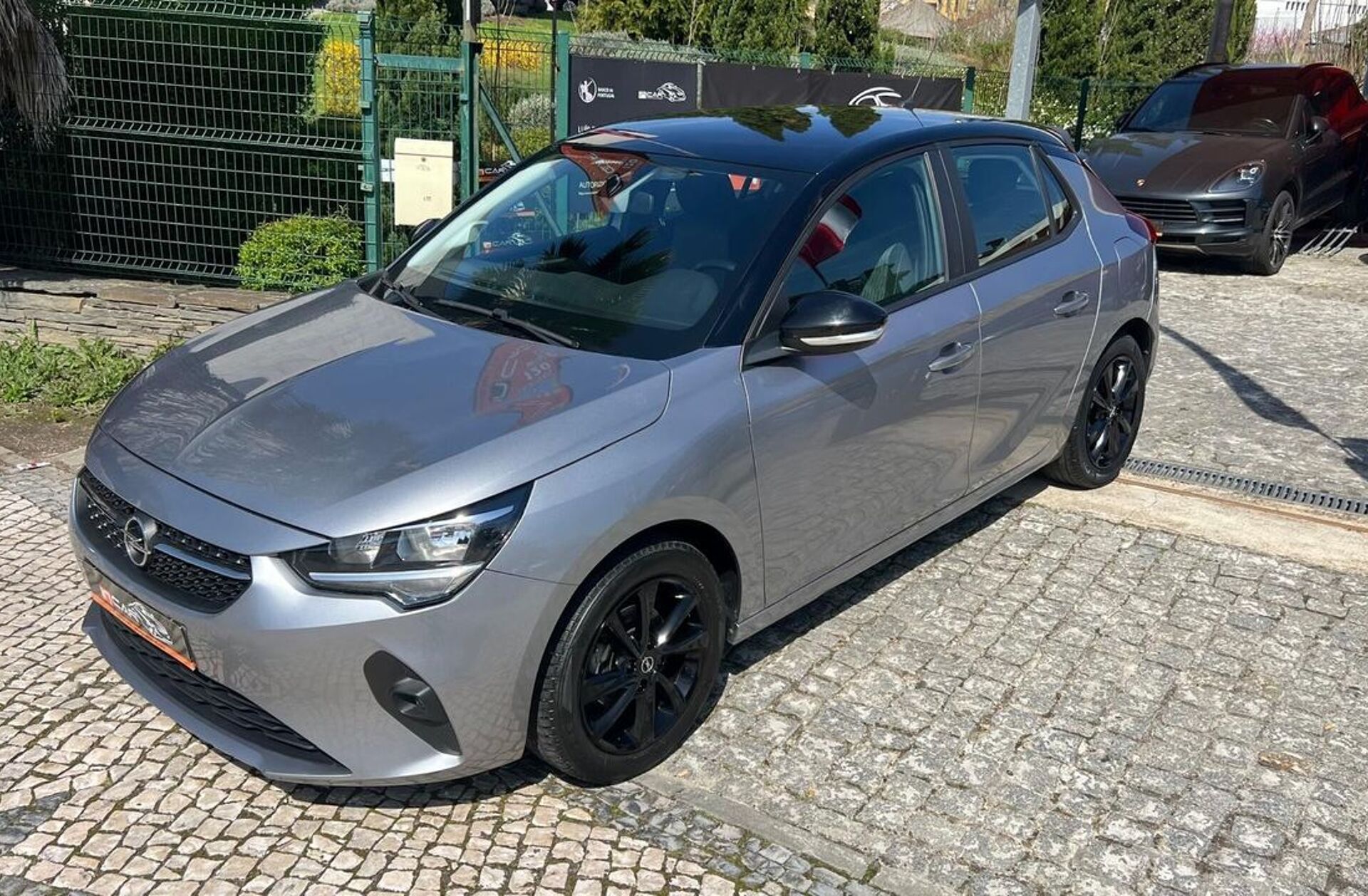 OPEL Corsa 1.2 Color Edition