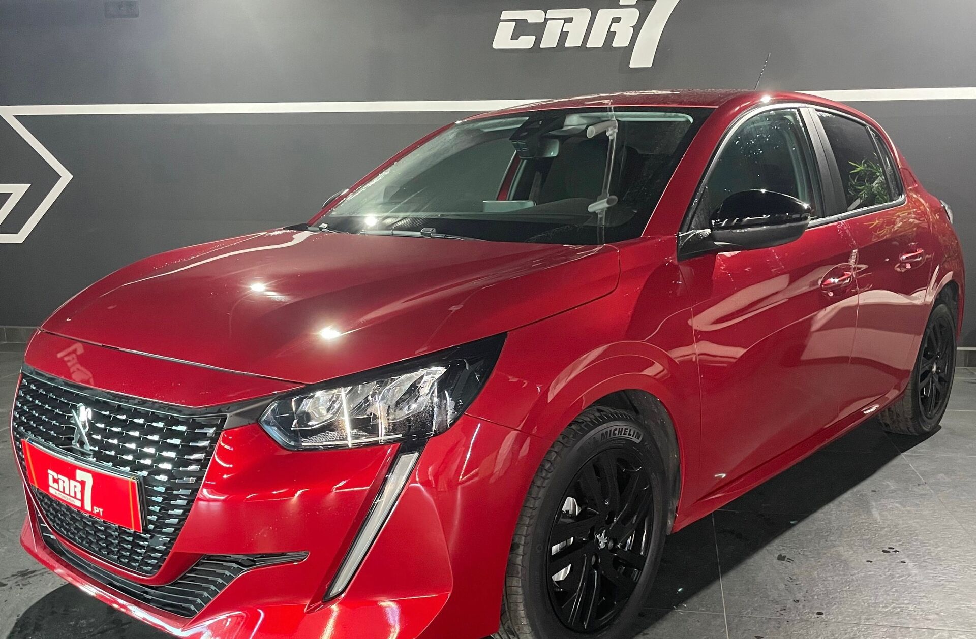 PEUGEOT 208 1.2 PureTech Allure