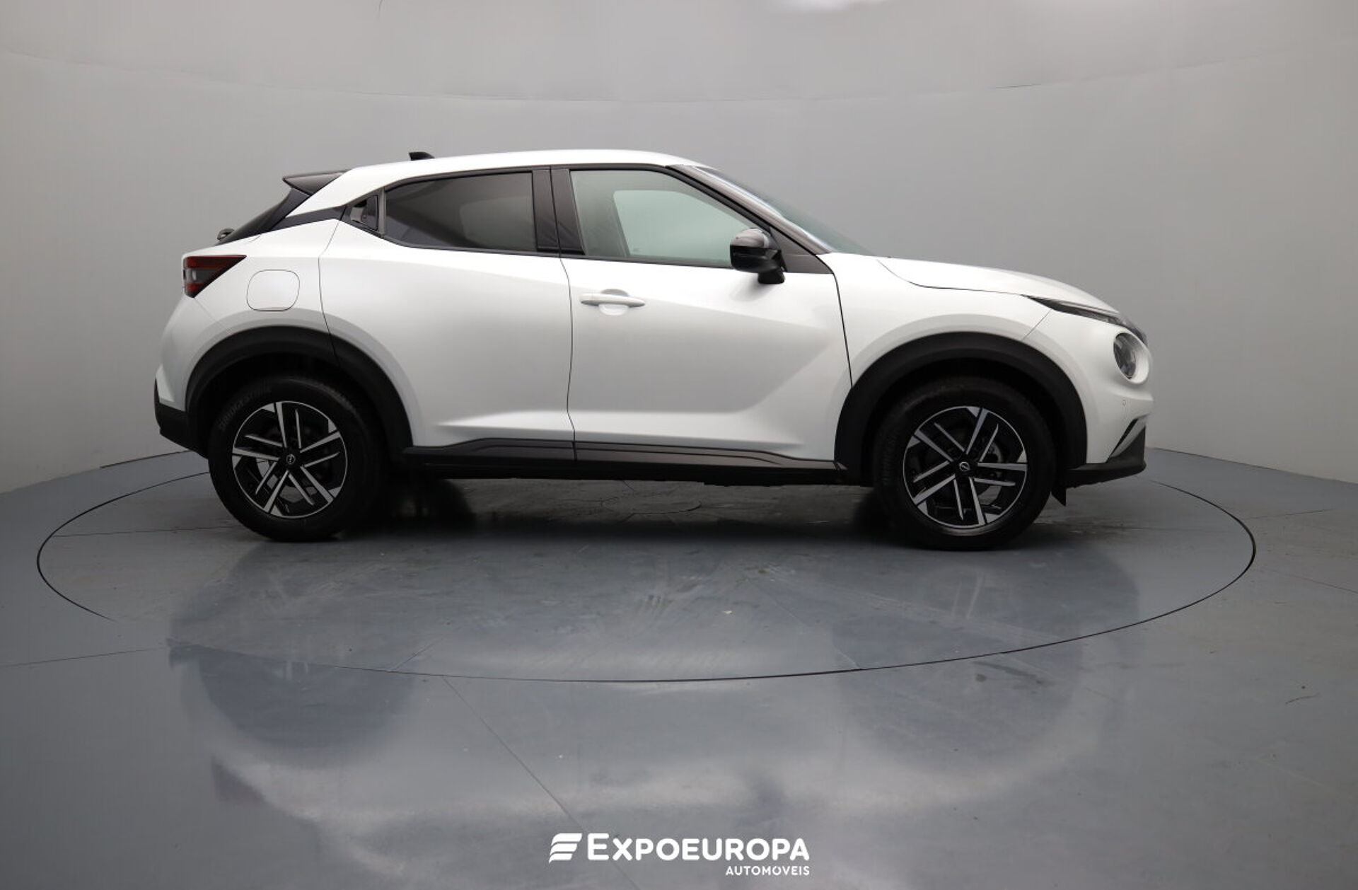 NISSAN Juke 1.0 DIG-T N-Connecta