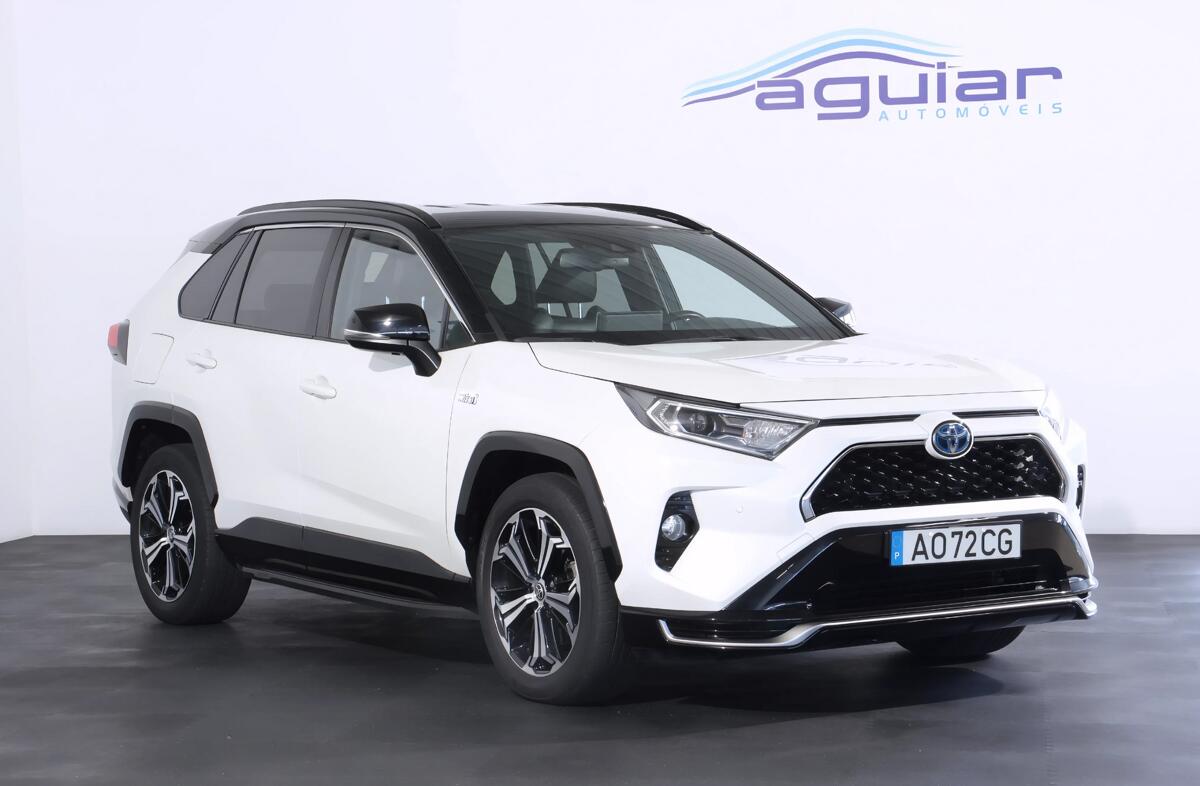 TOYOTA RAV 4 2.5 HDF Exclusive