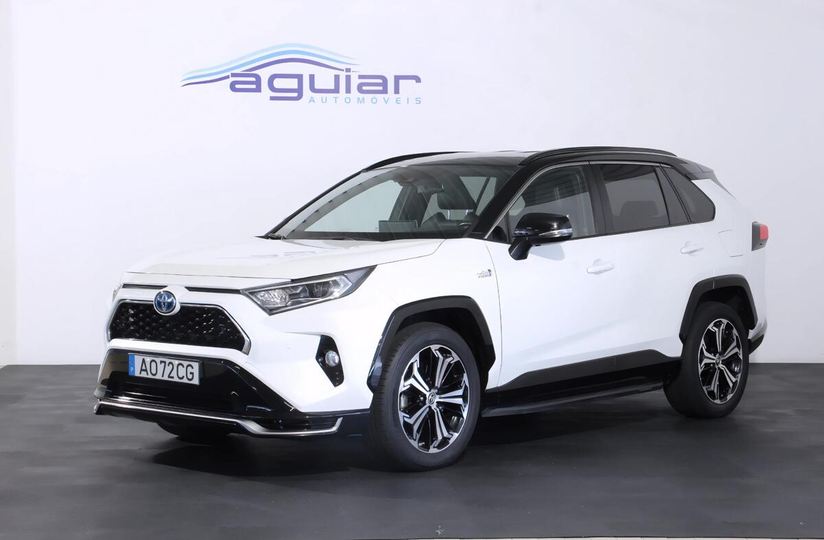 TOYOTA RAV 4 2.5 HDF Exclusive