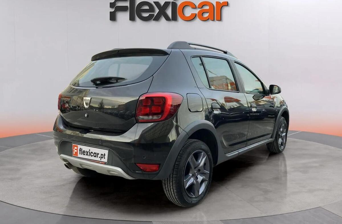 DACIA Sandero 0.9 TCe Stepway