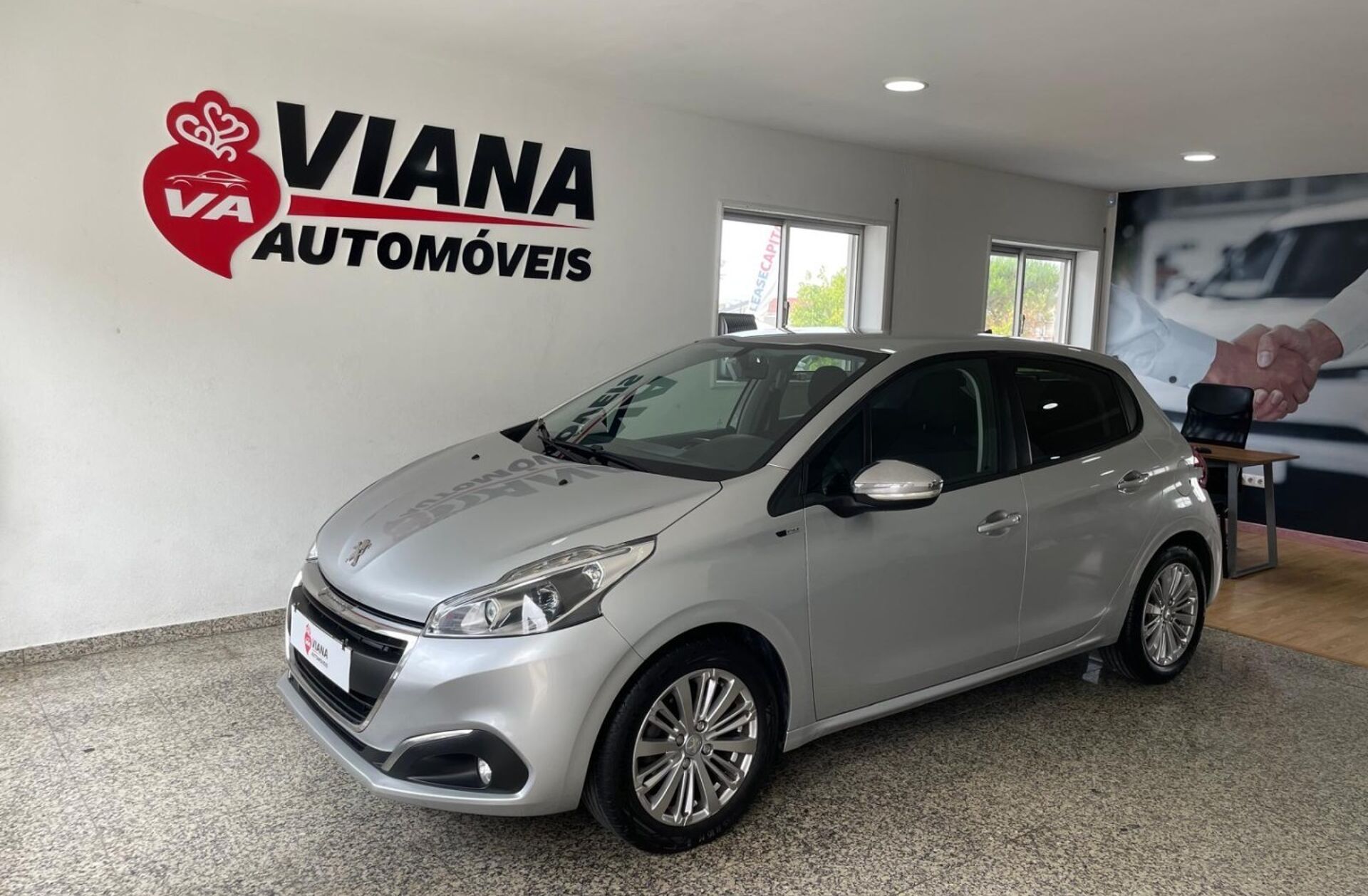 PEUGEOT 208 1.6 BlueHDi Style