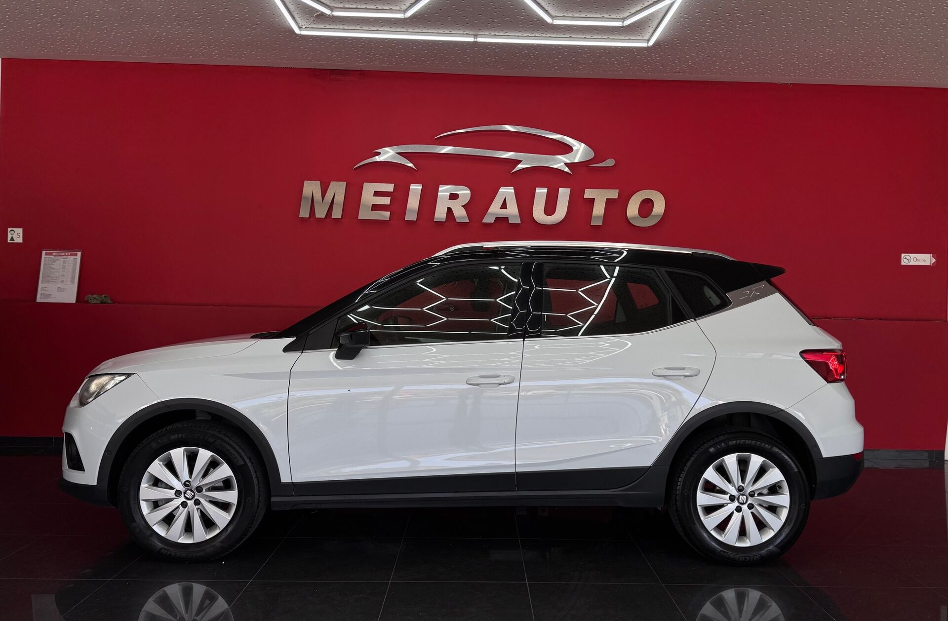 SEAT Arona 1.0 TSI Xcellence DSG