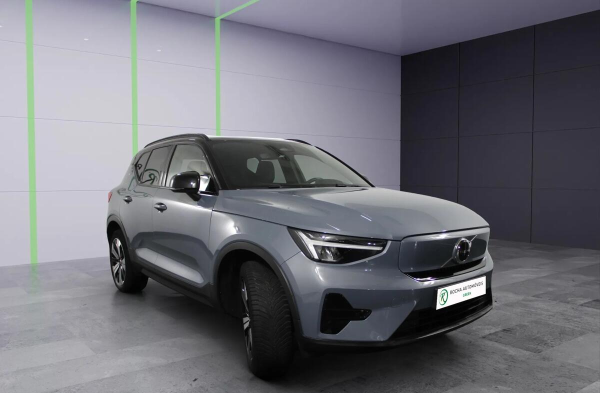 VOLVO XC40 Recharge Core