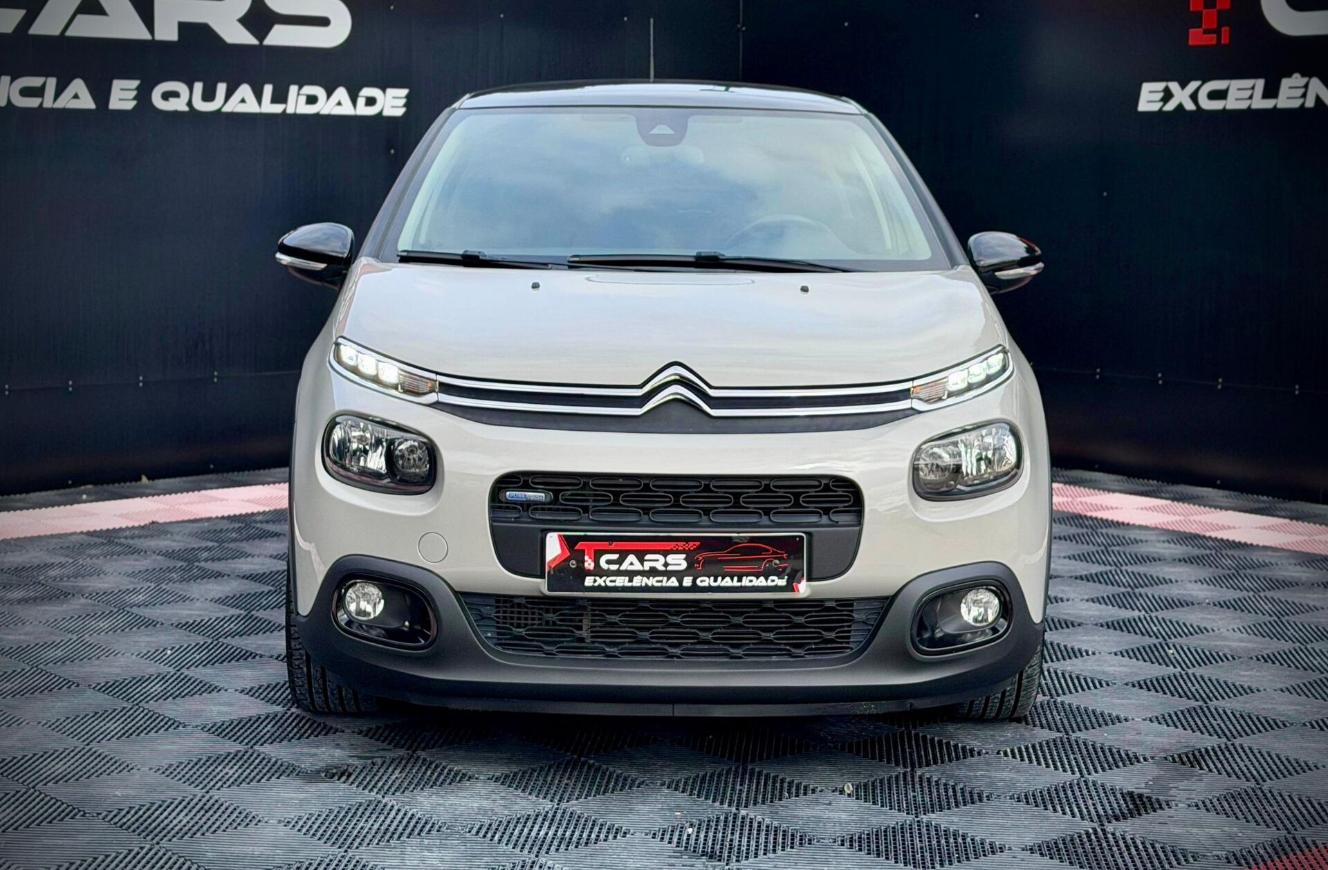 CITROEN C3 1.2 PureTech Shine