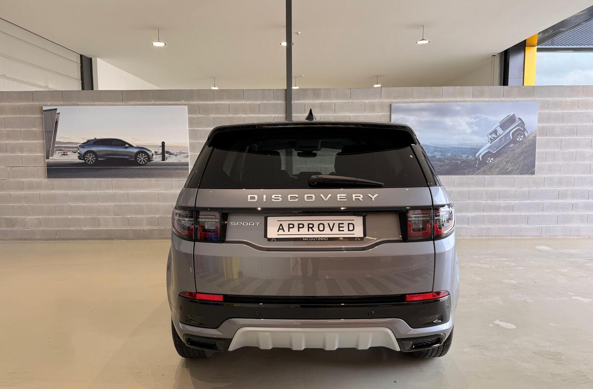 LAND ROVER Discovery S.1.5 I3 P270e AWD S