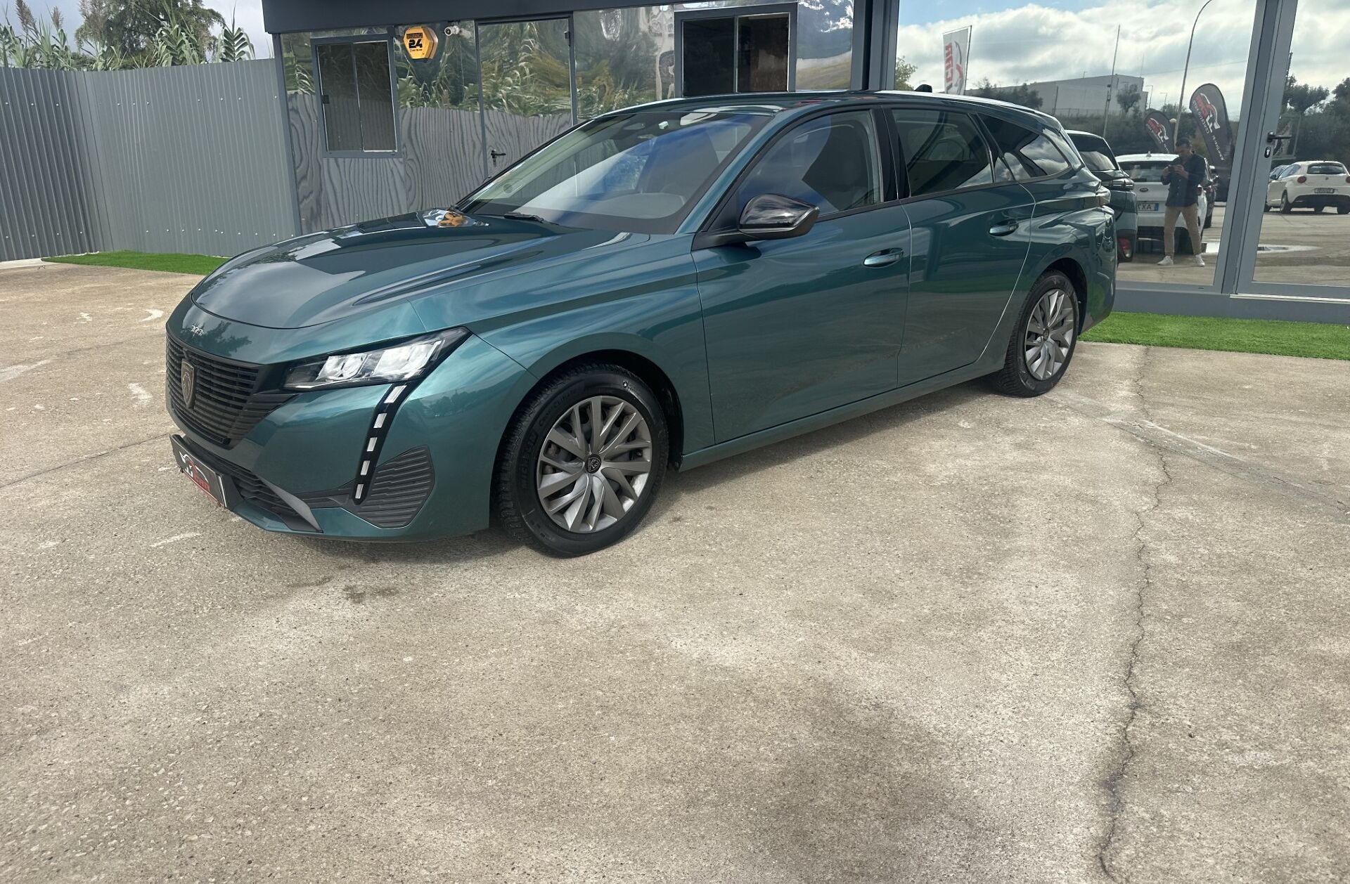 PEUGEOT 308 SW 1.2 PureTech Active Pack