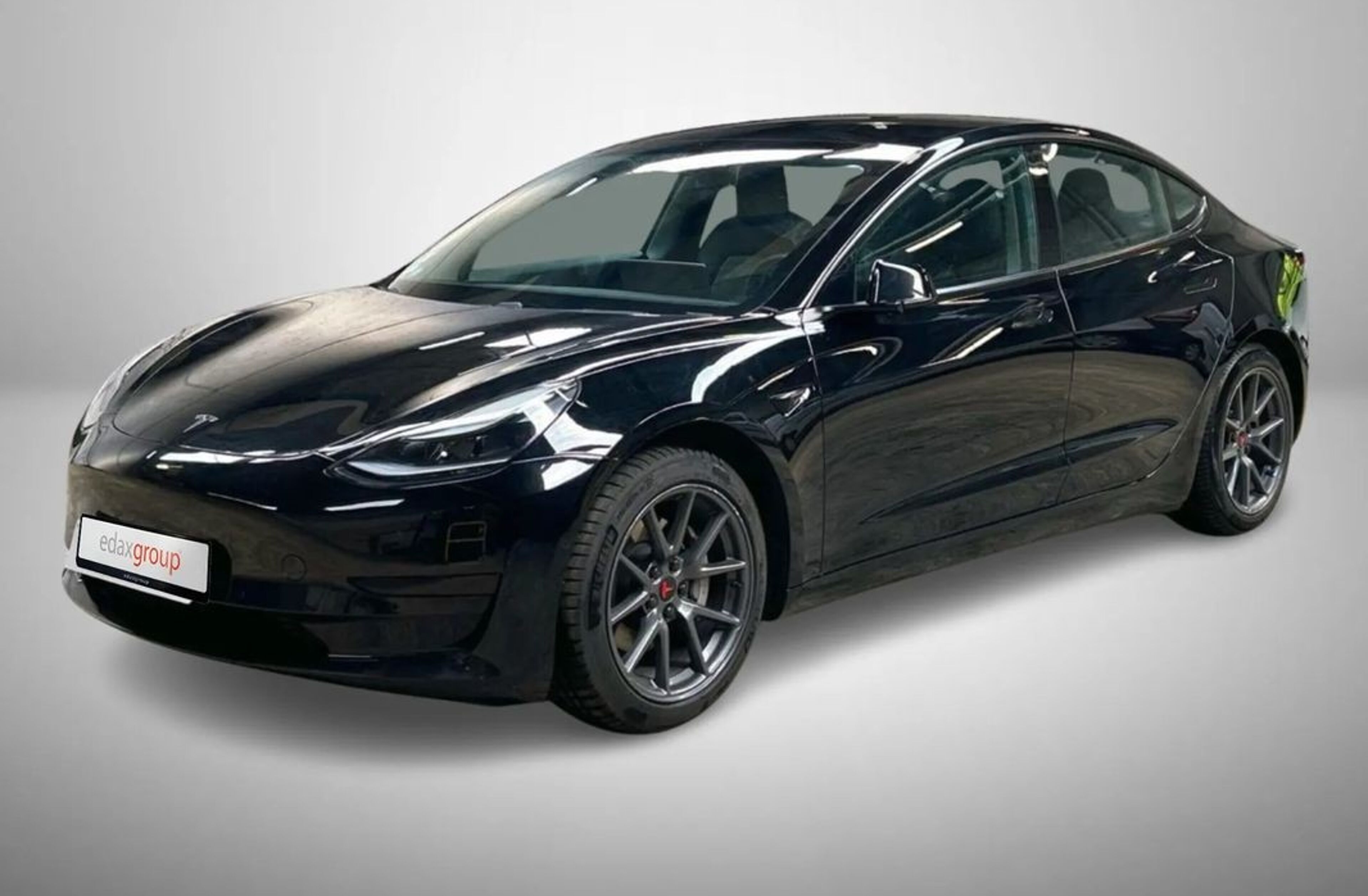 TESLA Model 3 Standard Range Plus RWD