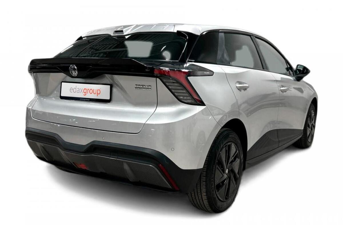 MG MG4 51 kWh Standard