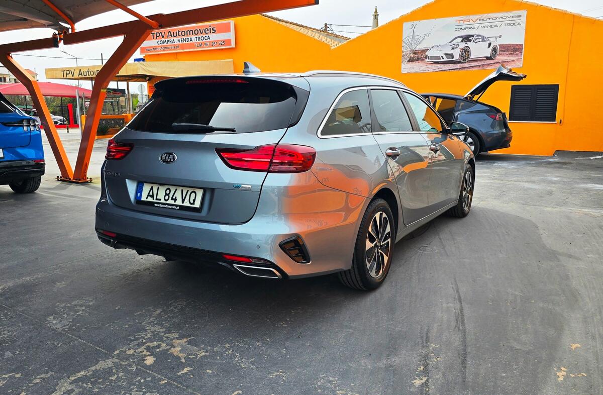 KIA Ceed SW 1.6 GDi PHEV Tech 6DCT