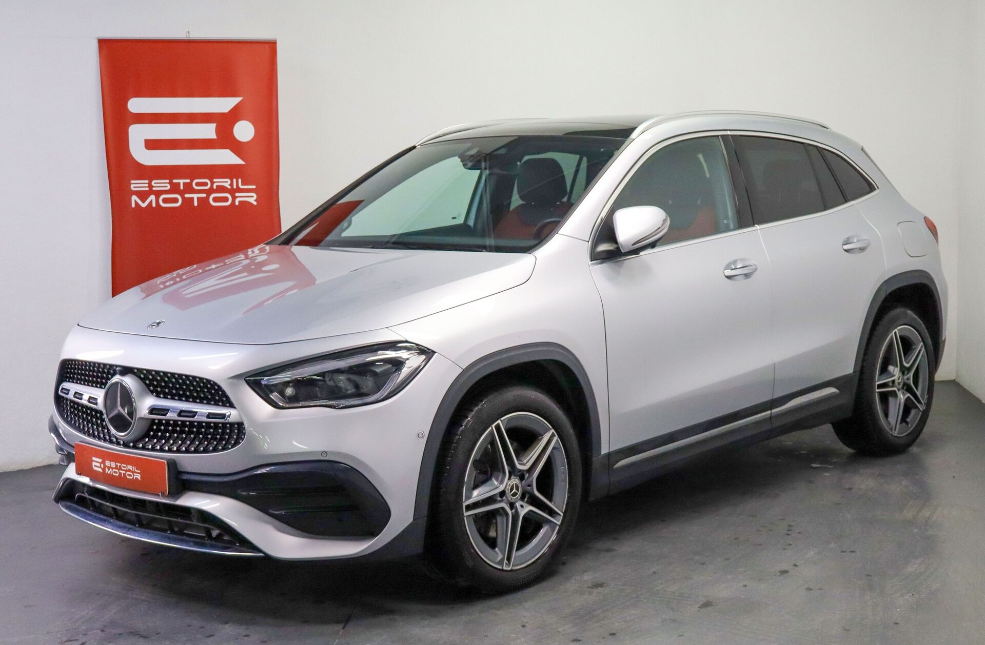 MERCEDES Classe GLA GLA 250 e AMG Line