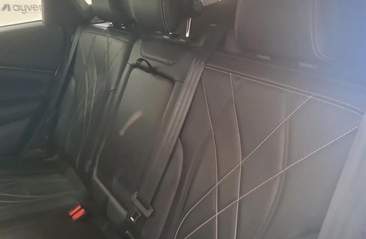 FORD Mustang Mach-E Standard