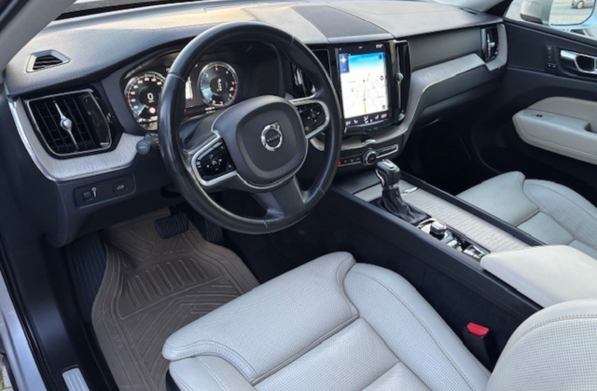 VOLVO XC60 2.0 D5 Inscription AWD