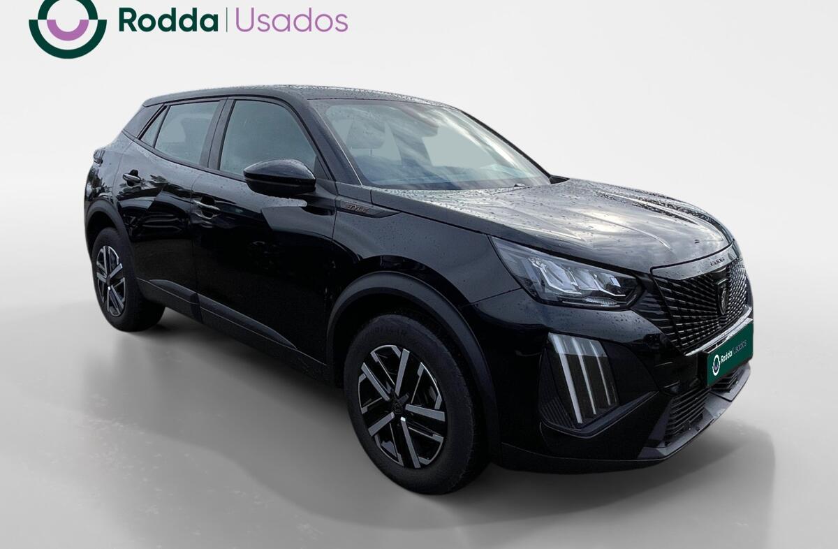 PEUGEOT 2008 1.2 PureTech Style