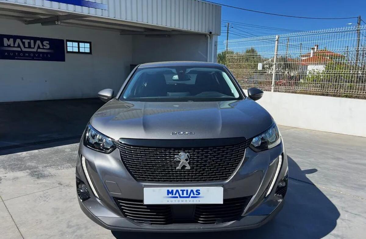 PEUGEOT 2008 1.5 BlueHDi Active Pack