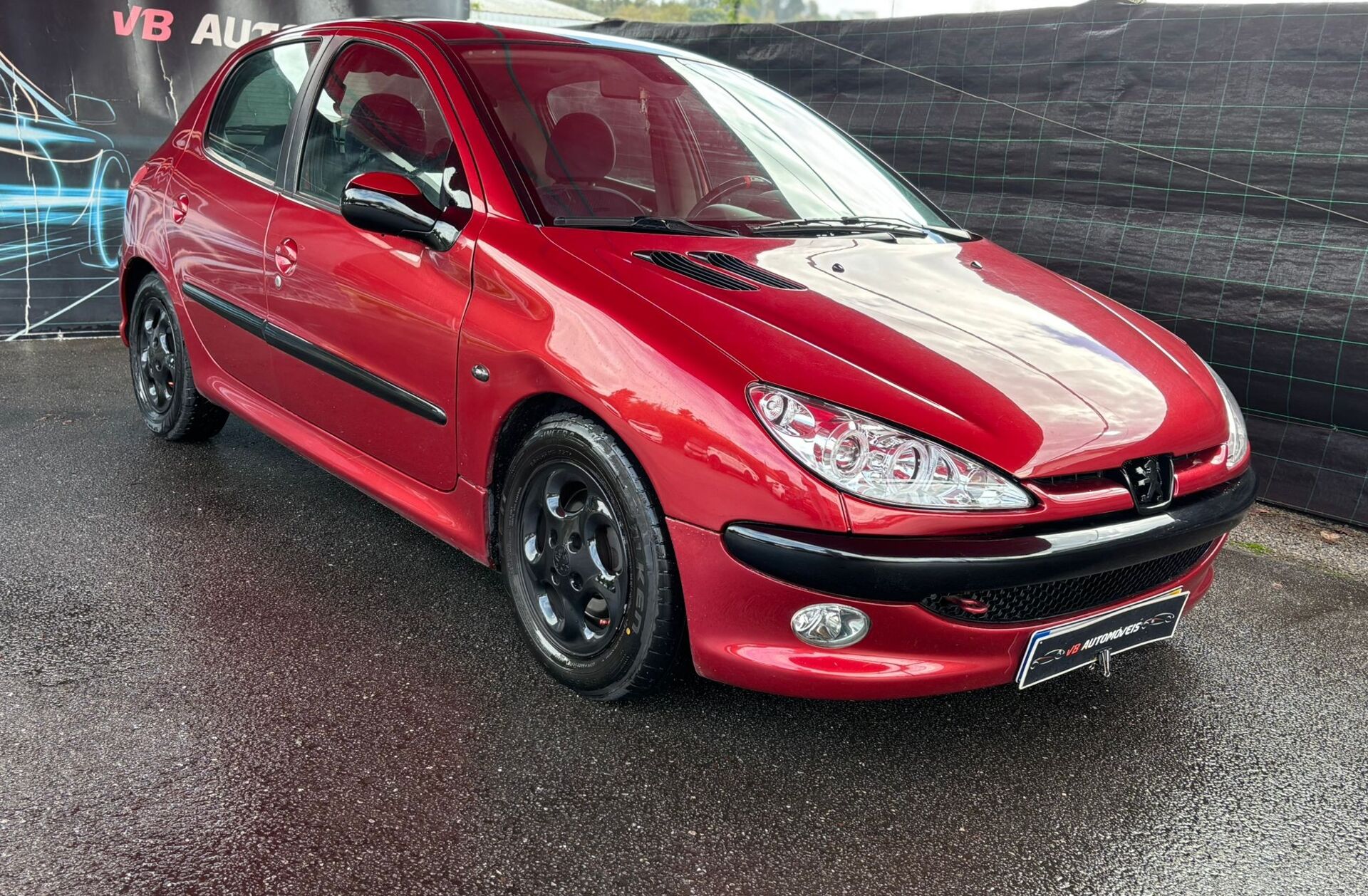 PEUGEOT 206 2.0 HDi XT