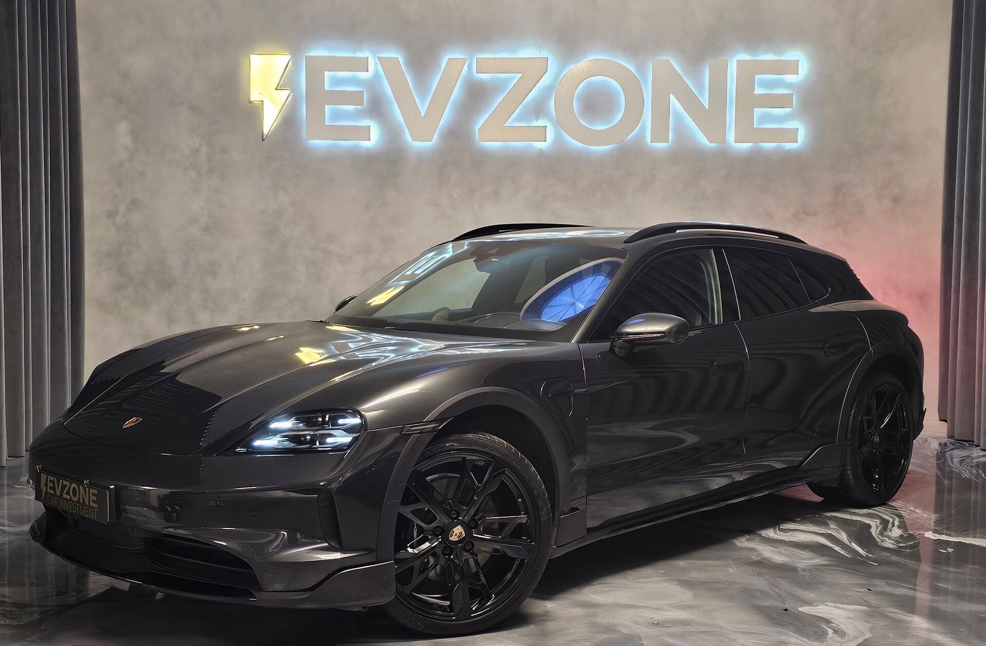 PORSCHE Taycan 4 Cross Turismo