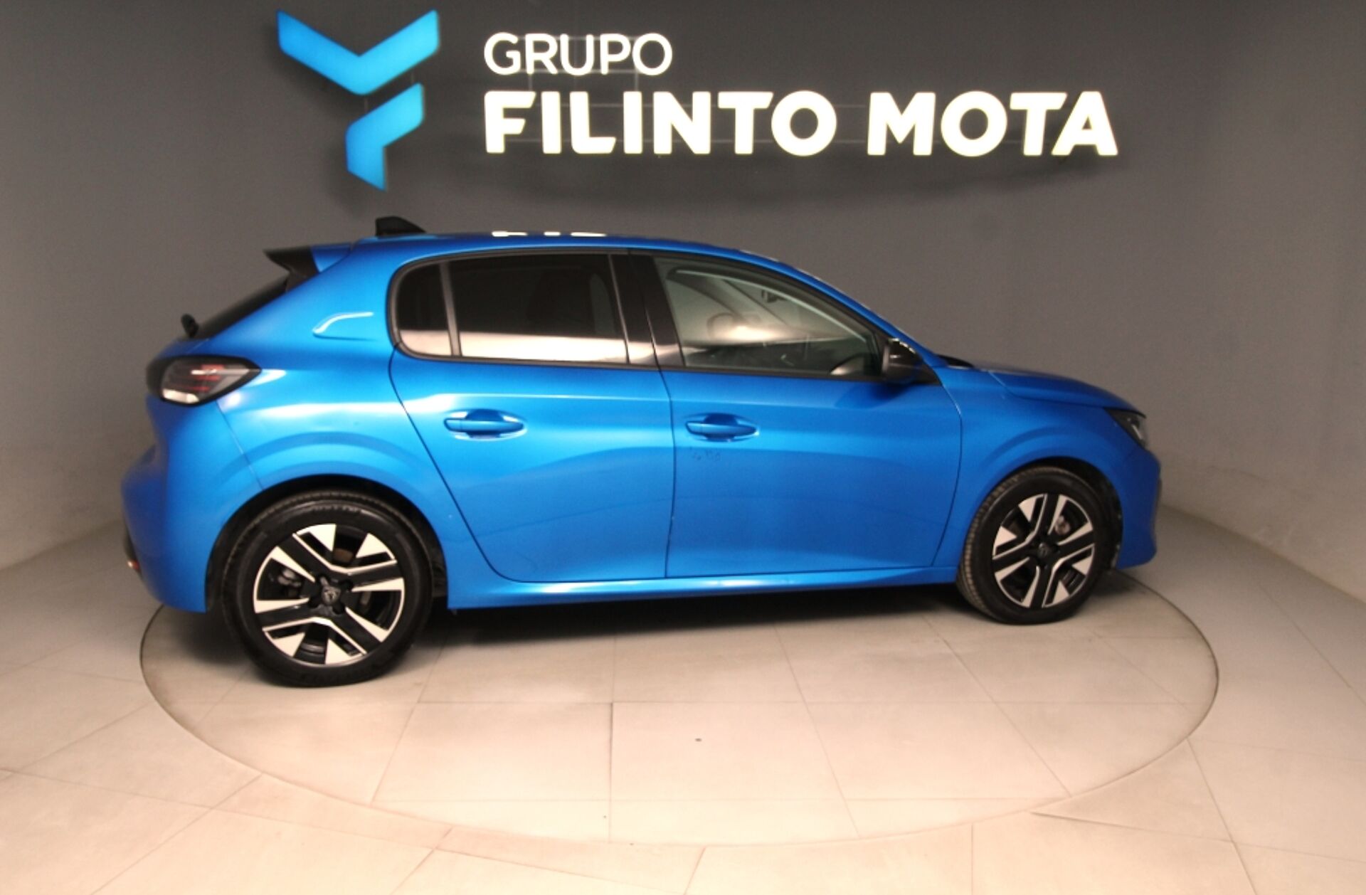 PEUGEOT 208 1.2 PureTech Allure