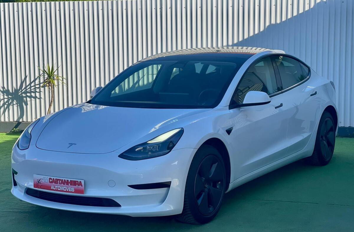 TESLA Model 3 Tração Traseira