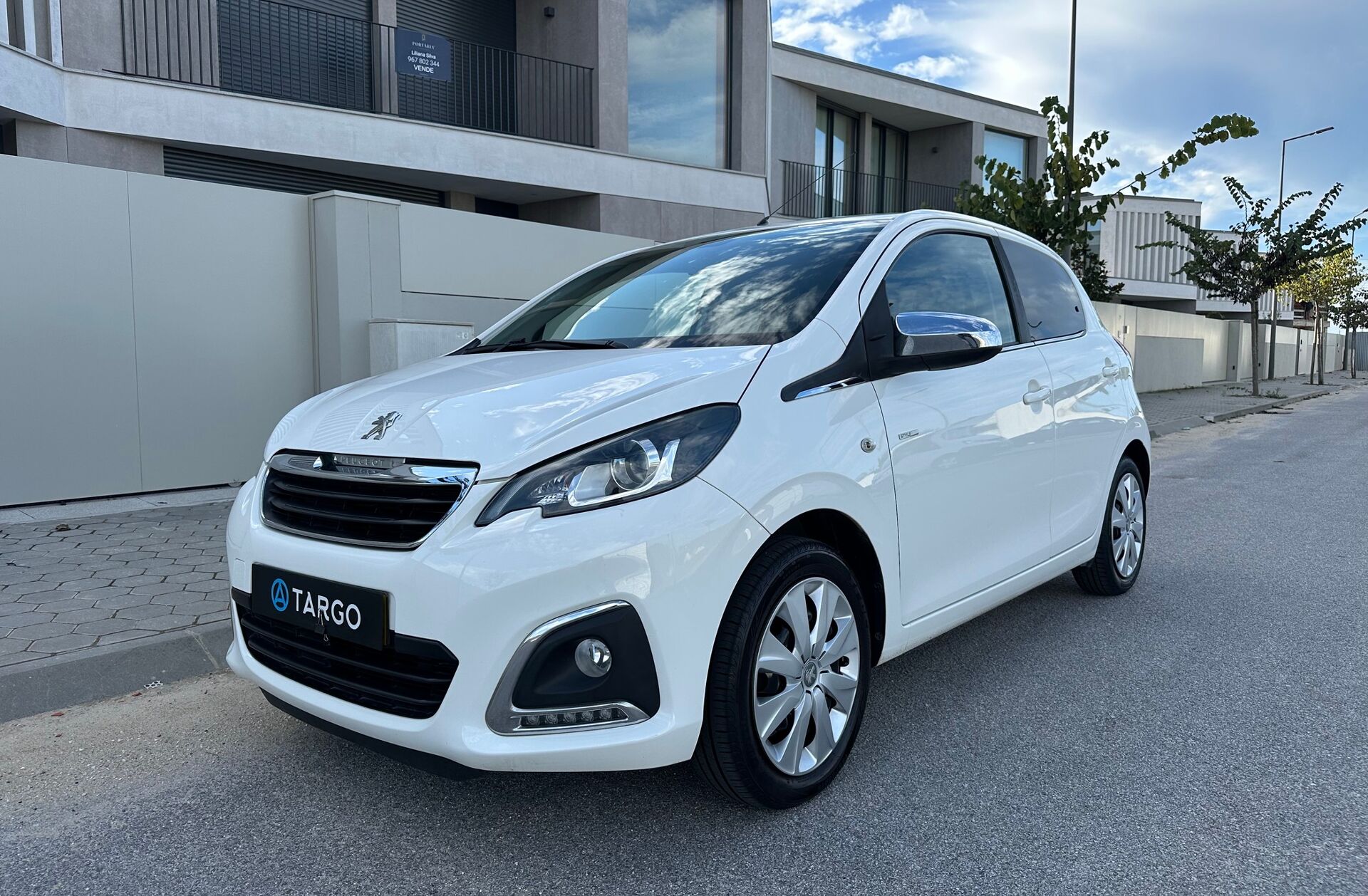 PEUGEOT 108 1.0 VTi Style
