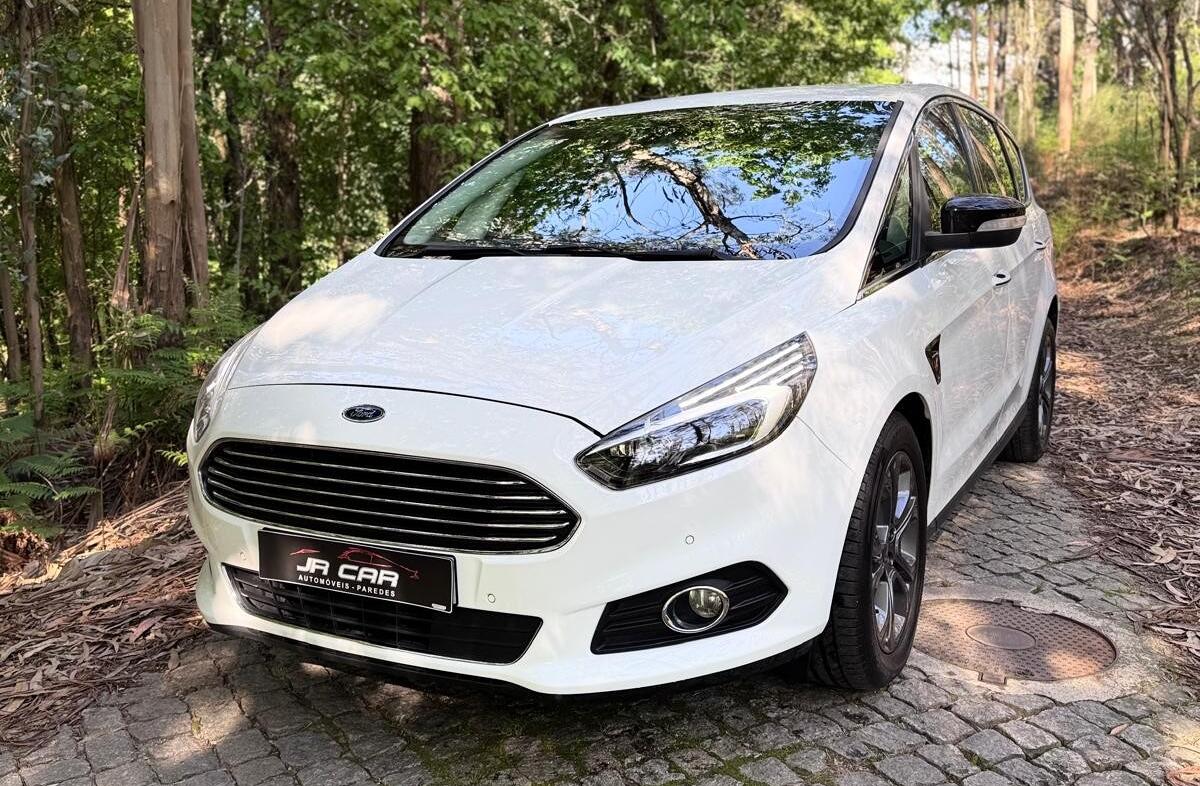 FORD S-MAX 2.0 TDCi Titanium