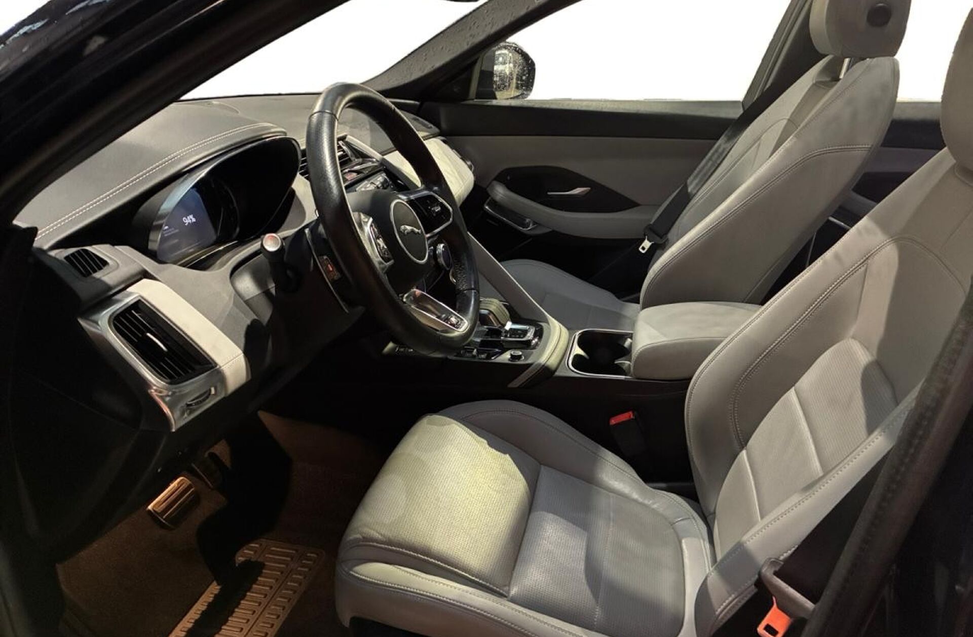 JAGUAR E-Pace 1.5 P300e R-Dynamic HSE AWD Aut.