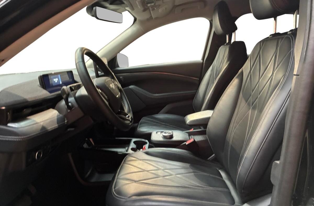 FORD Mustang Mach-E Premium