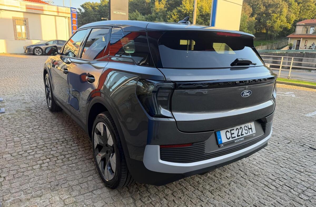 FORD Explorer 77 kWh Premium