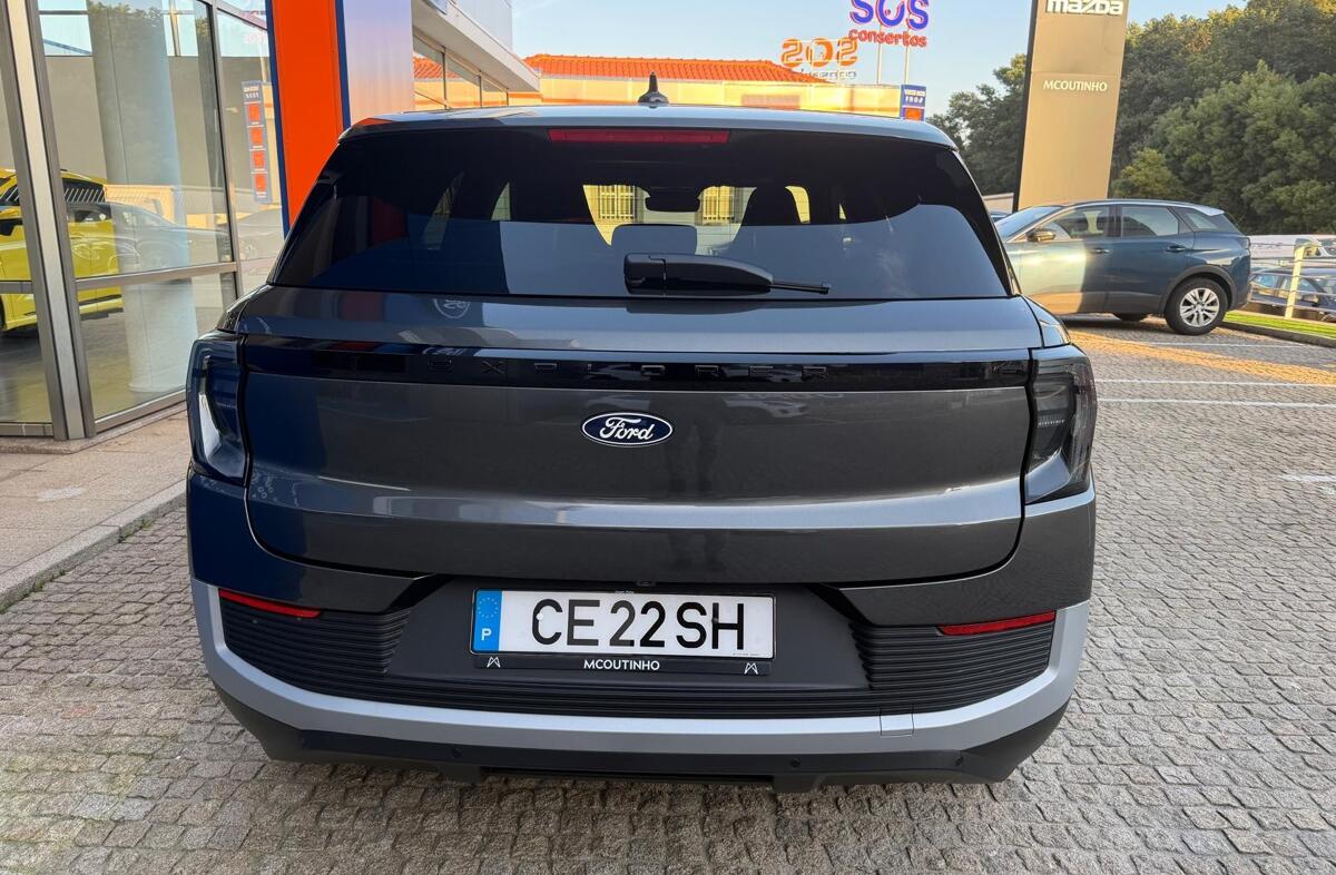 FORD Explorer 77 kWh Premium