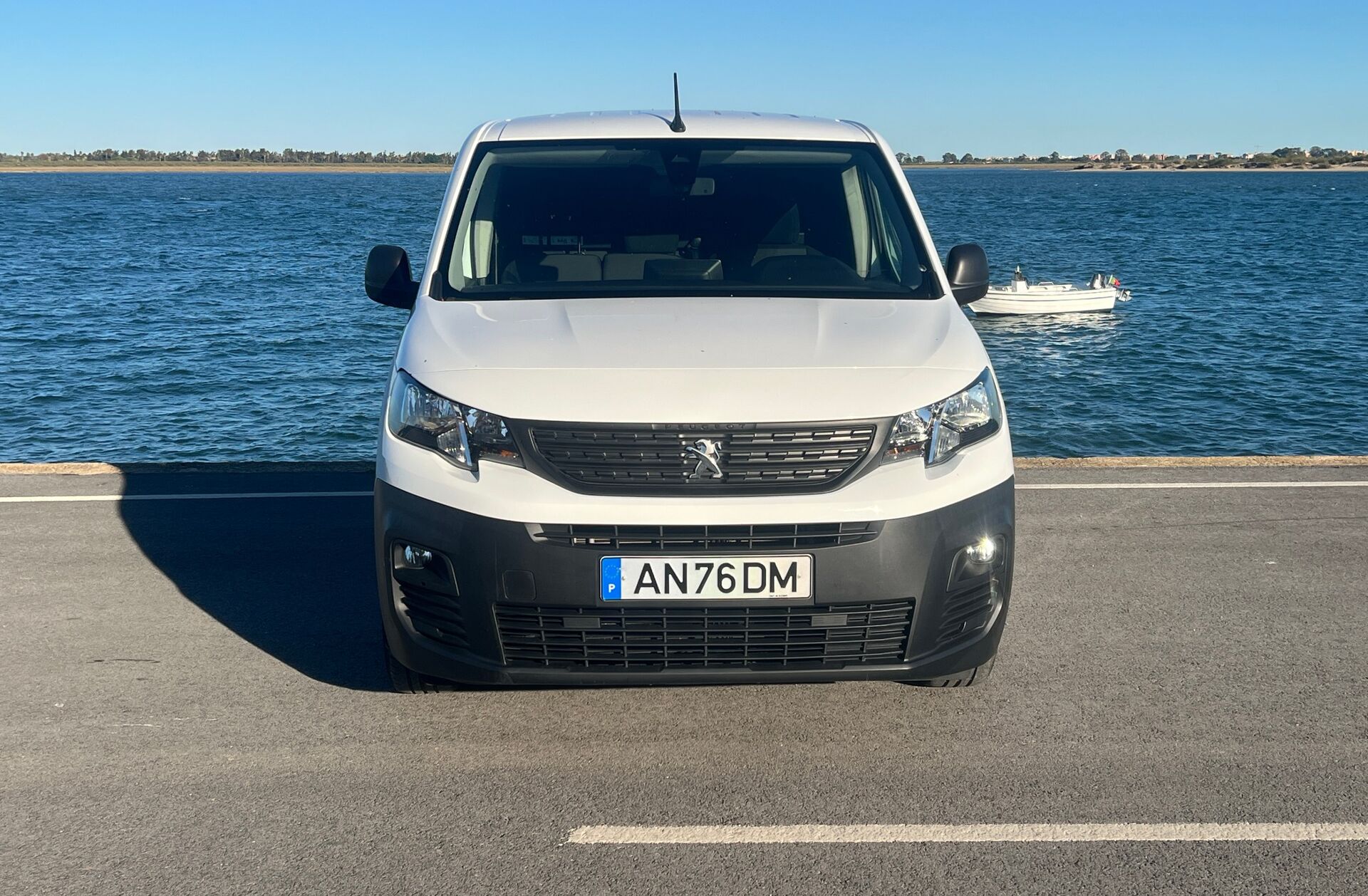 PEUGEOT Partner 1.5 BlueHDi Pro Standard