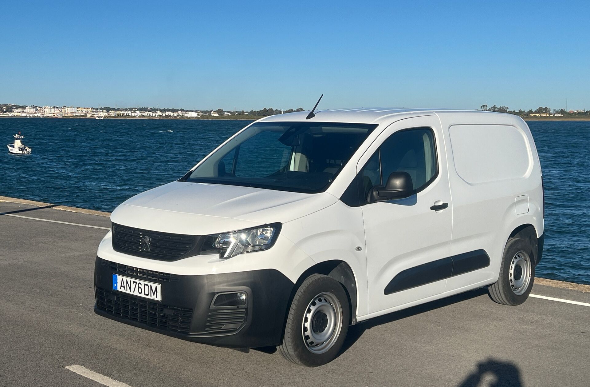 PEUGEOT Partner 1.5 BlueHDi Pro Standard