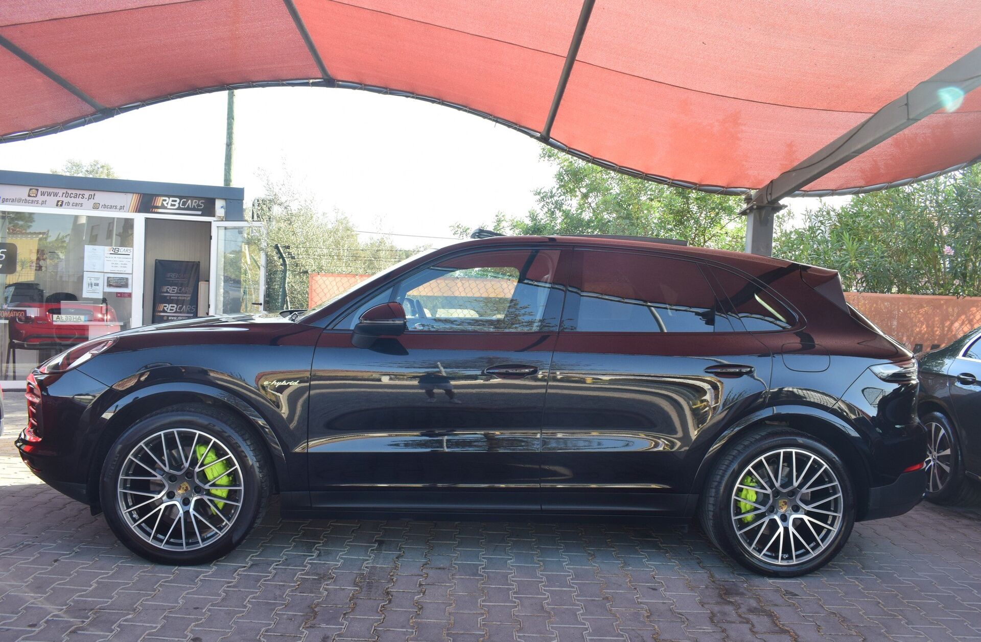 PORSCHE Cayenne E-Hybrid