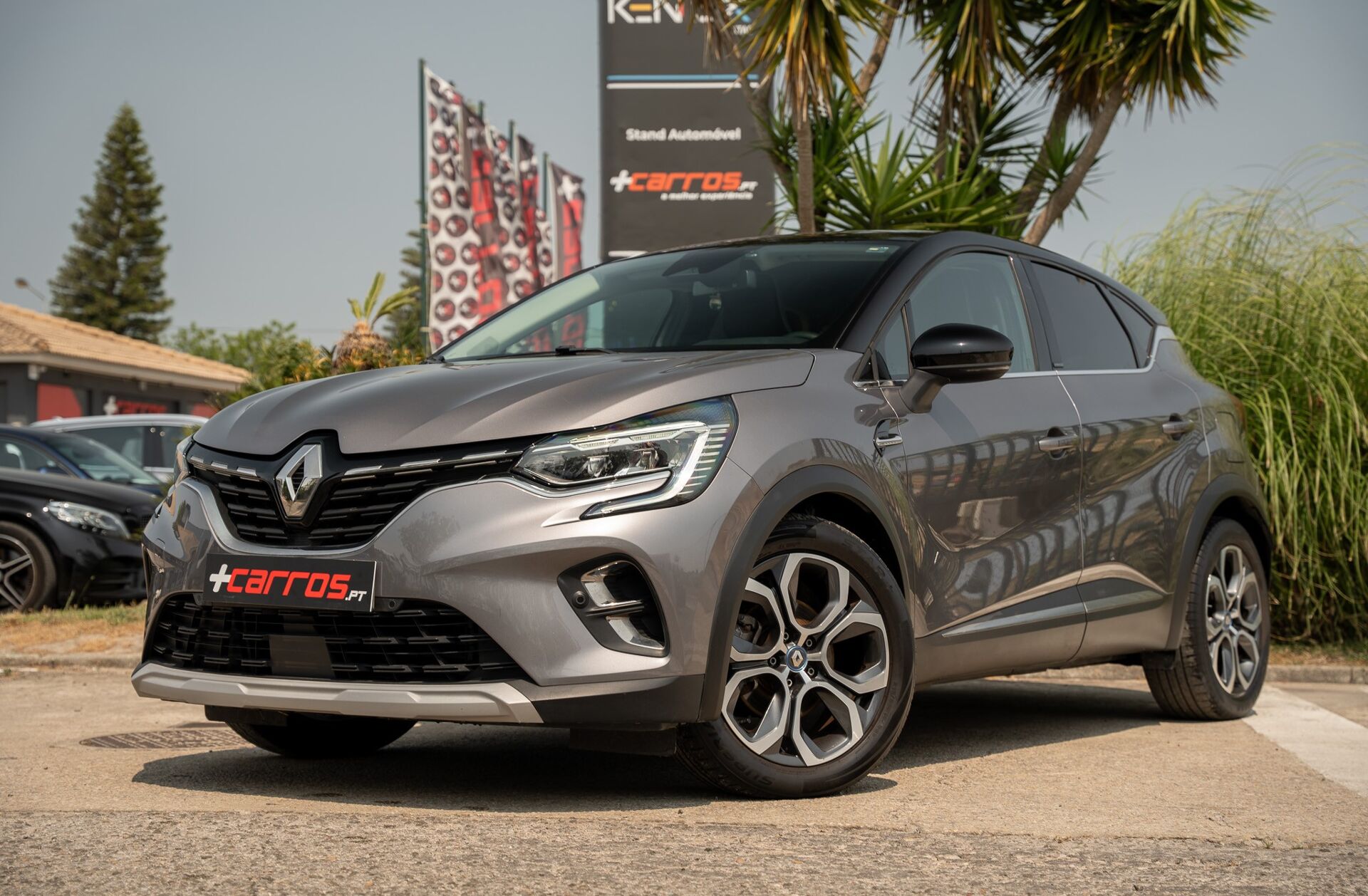 RENAULT Captur 1.6 E-Tech Full Hybrid Techno