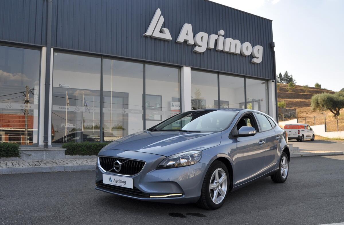 VOLVO V40 2.0 D2 Kinetic